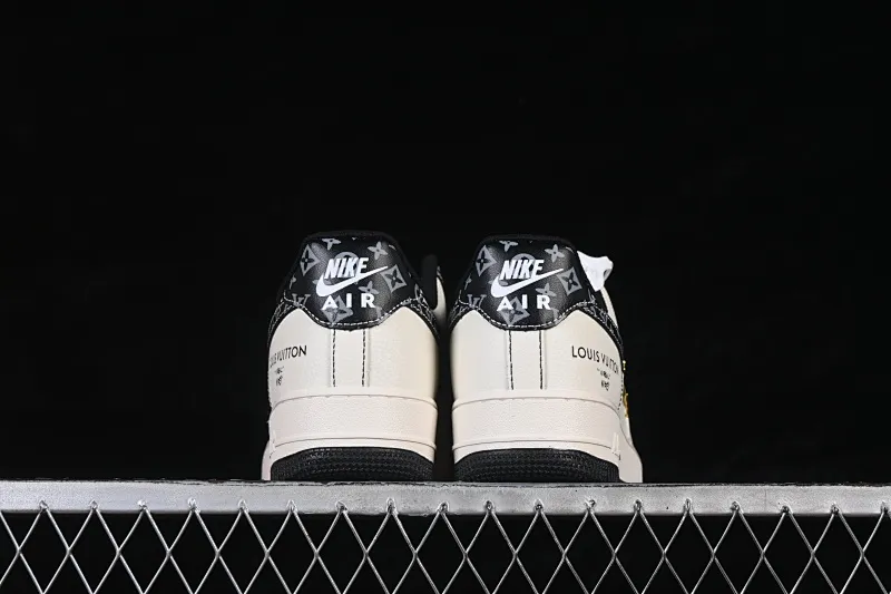 All categories Nk Air Force 1 Air Force series Nk Air Force 1 Low Air Force low-top Nike Air Force 1'07 Low co-branded old pattern Air Force 1 low-top casual sneakers LV2288-002